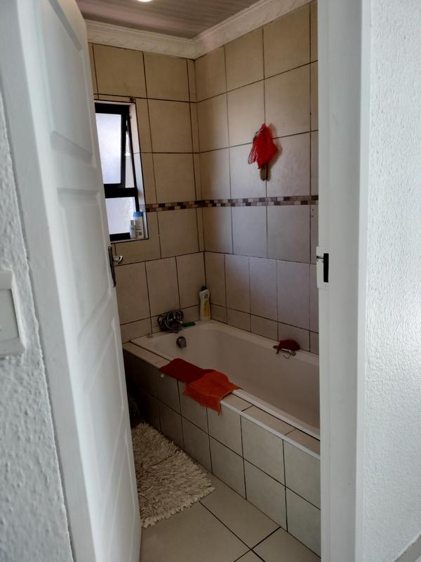2 Bedroom Property for Sale in Naturena Gauteng