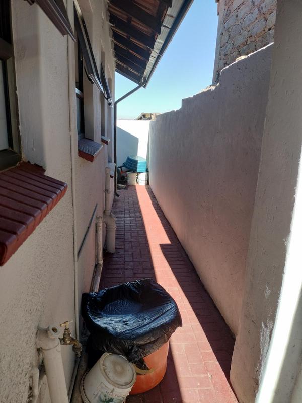 2 Bedroom Property for Sale in Naturena Gauteng