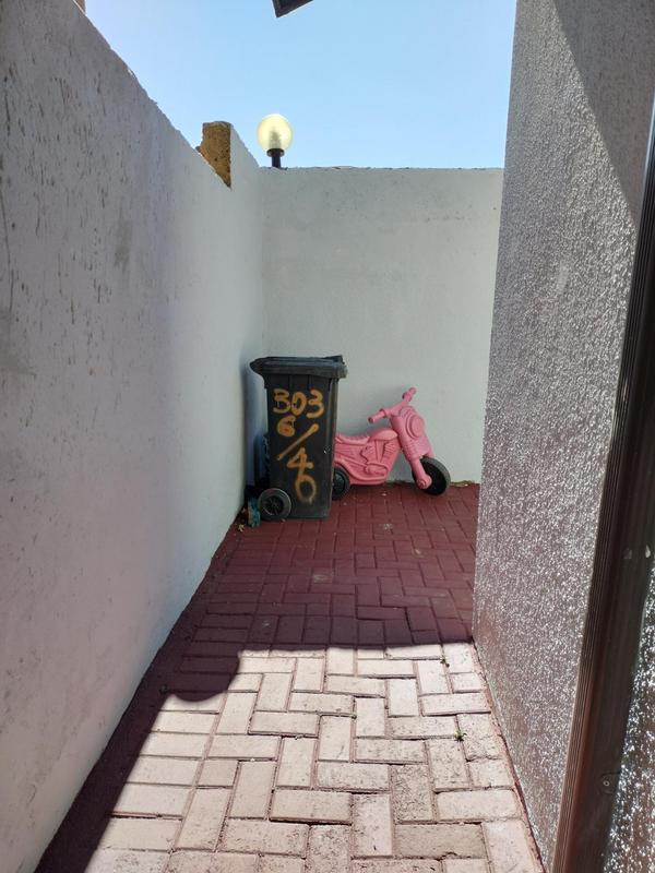 2 Bedroom Property for Sale in Naturena Gauteng