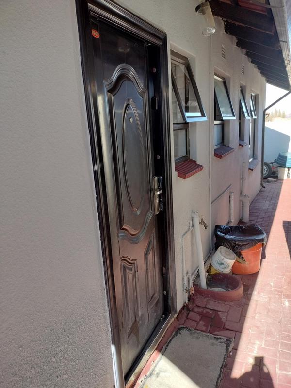 2 Bedroom Property for Sale in Naturena Gauteng