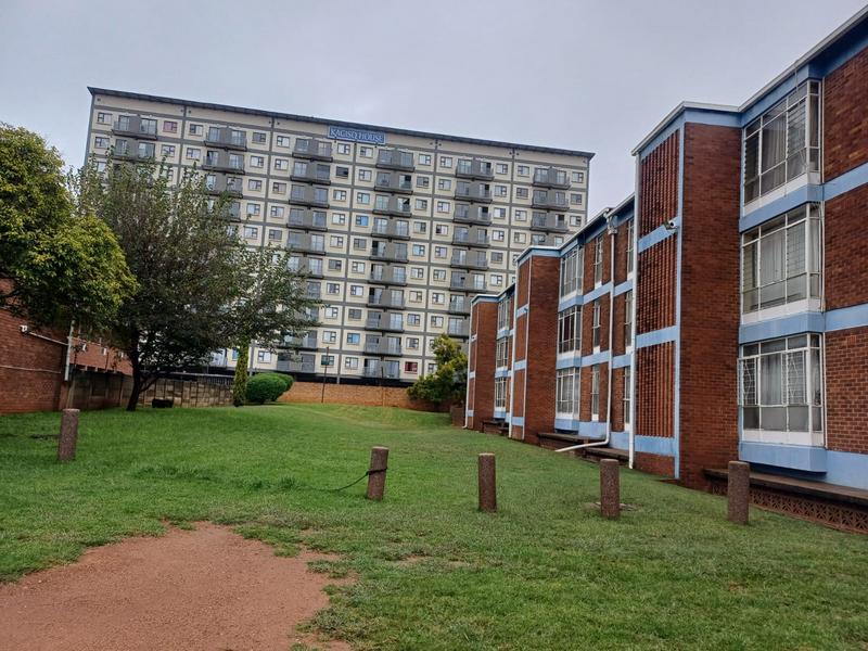 2 Bedroom Property for Sale in Kempton Park Gauteng