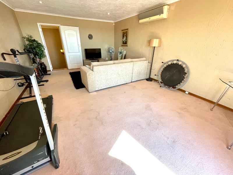 4 Bedroom Property for Sale in Noordheuwel Gauteng