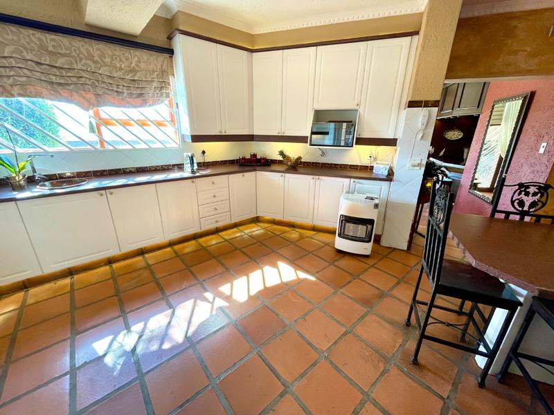 4 Bedroom Property for Sale in Noordheuwel Gauteng