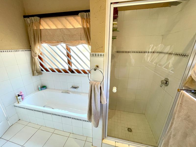 4 Bedroom Property for Sale in Noordheuwel Gauteng