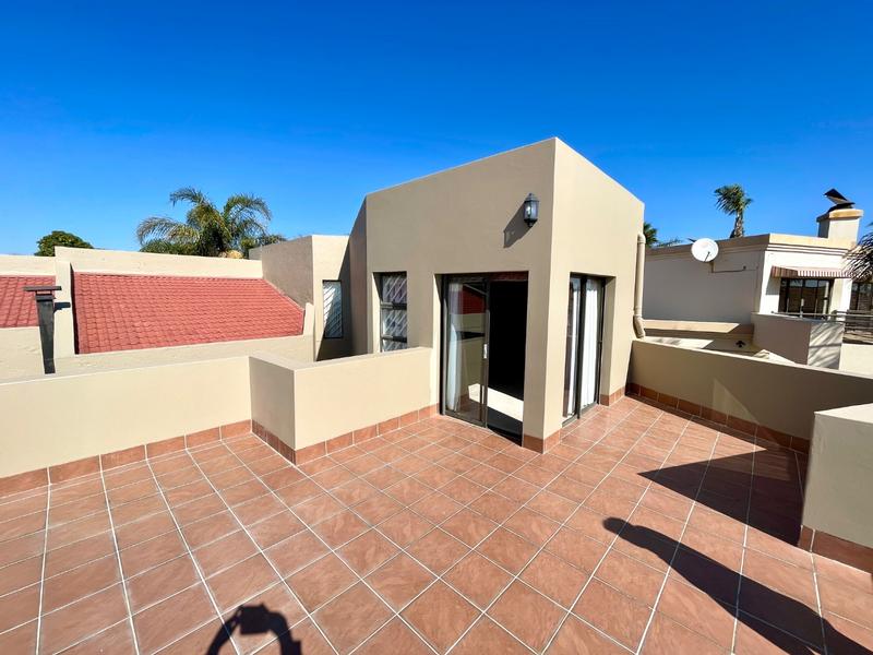 4 Bedroom Property for Sale in Noordheuwel Gauteng