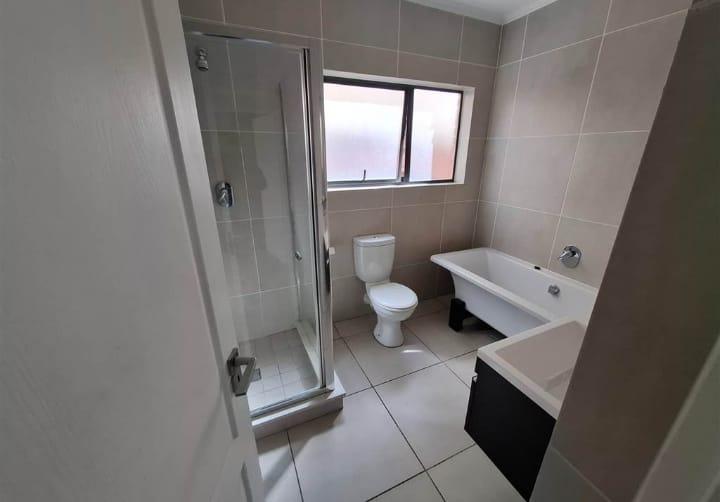 To Let 3 Bedroom Property for Rent in Kyalami Hills Gauteng