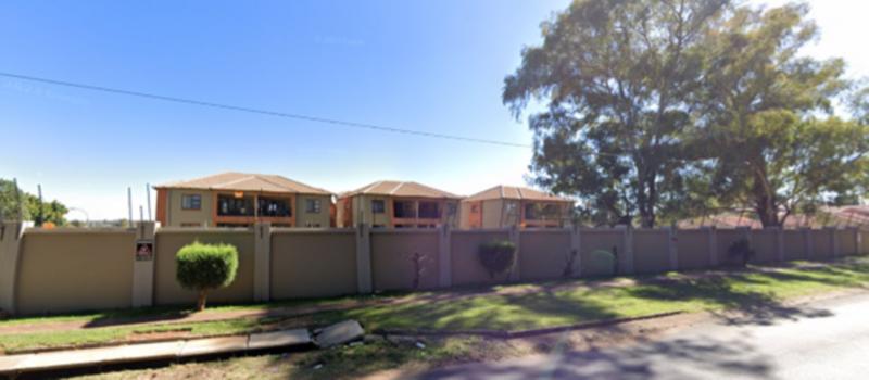2 Bedroom Property for Sale in Wilro Park Gauteng