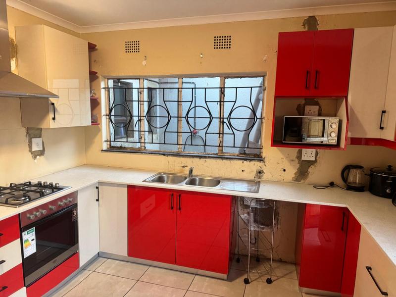 7 Bedroom Property for Sale in Terenure Gauteng