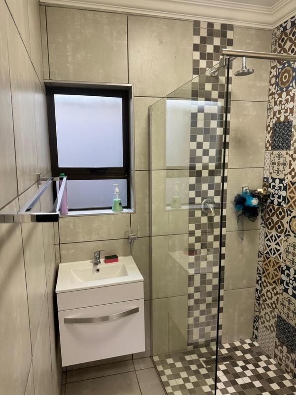 7 Bedroom Property for Sale in Terenure Gauteng