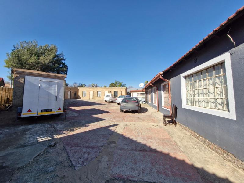 3 Bedroom Property for Sale in Birchleigh North Gauteng