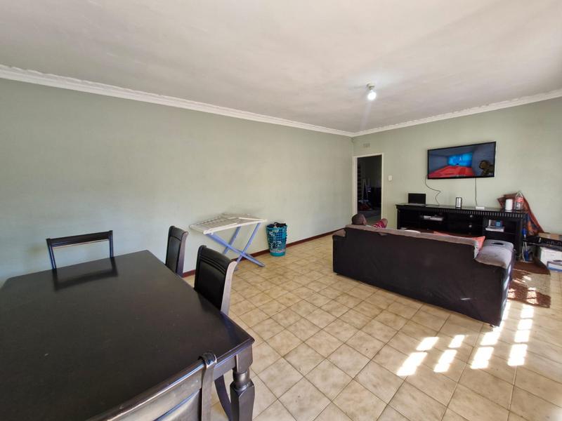 3 Bedroom Property for Sale in Birchleigh North Gauteng