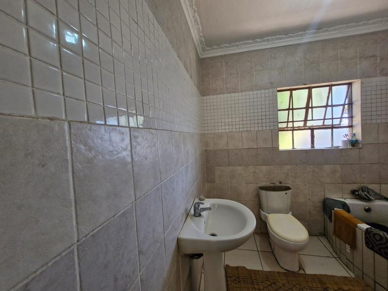 3 Bedroom Property for Sale in Birchleigh North Gauteng