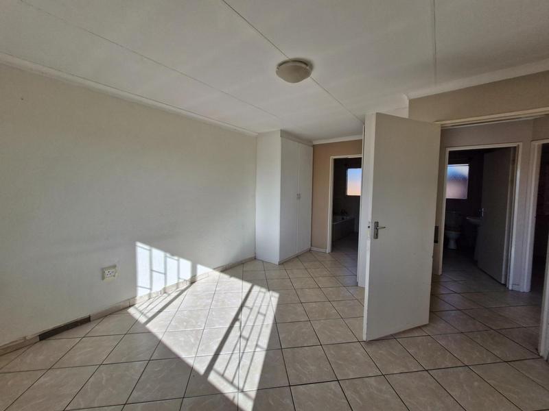 3 Bedroom Property for Sale in Terenure Gauteng