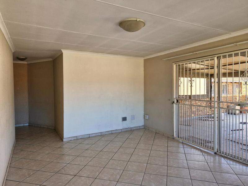 3 Bedroom Property for Sale in Terenure Gauteng
