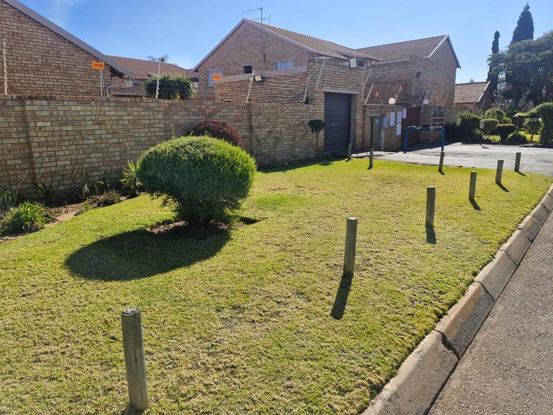 3 Bedroom Property for Sale in Terenure Gauteng
