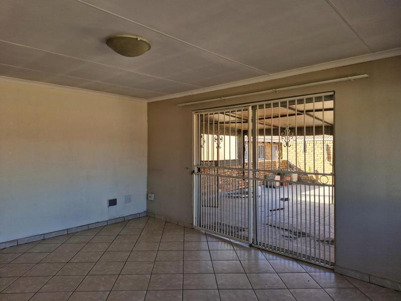 3 Bedroom Property for Sale in Terenure Gauteng
