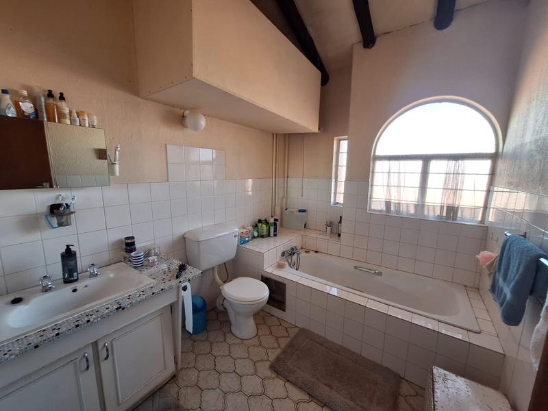 3 Bedroom Property for Sale in Doringkloof Gauteng