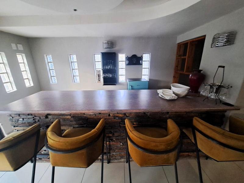 3 Bedroom Property for Sale in Heuweloord Gauteng