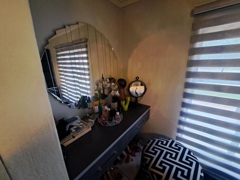 3 Bedroom Property for Sale in Heuweloord Gauteng