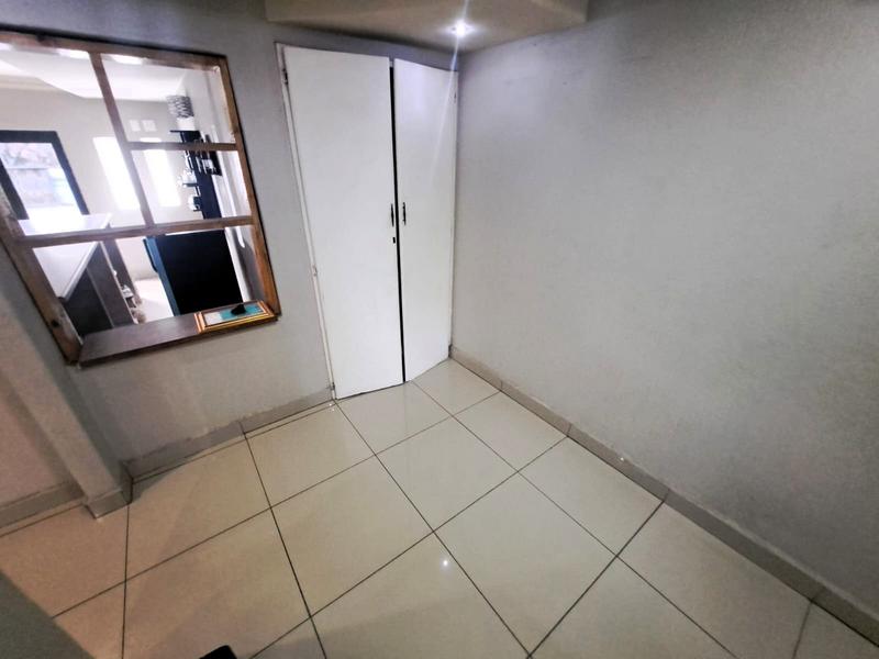 3 Bedroom Property for Sale in Heuweloord Gauteng