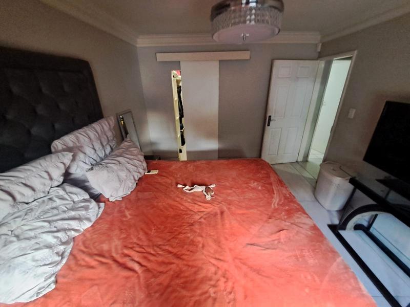 3 Bedroom Property for Sale in Heuweloord Gauteng