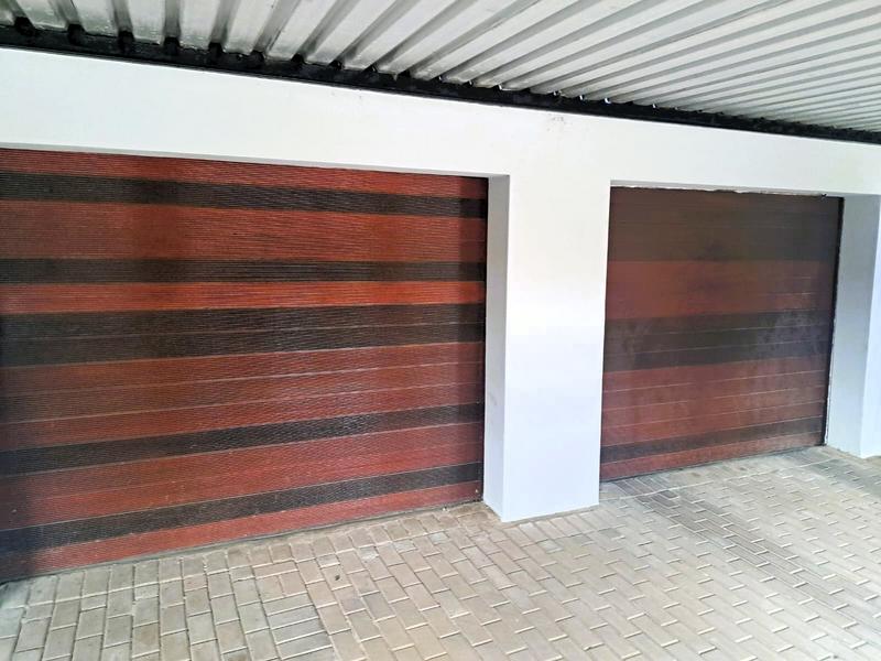 3 Bedroom Property for Sale in Heuweloord Gauteng