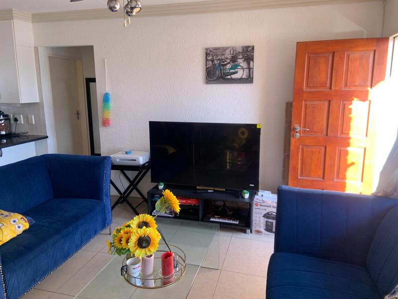 2 Bedroom Property for Sale in The Reeds Gauteng