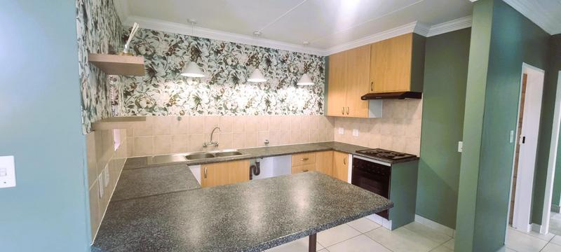 2 Bedroom Property for Sale in Amberfield Gauteng