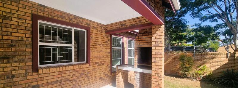 2 Bedroom Property for Sale in Amberfield Gauteng