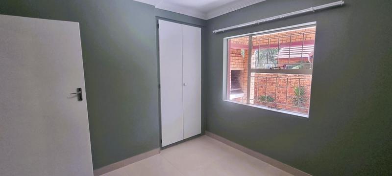 2 Bedroom Property for Sale in Amberfield Gauteng