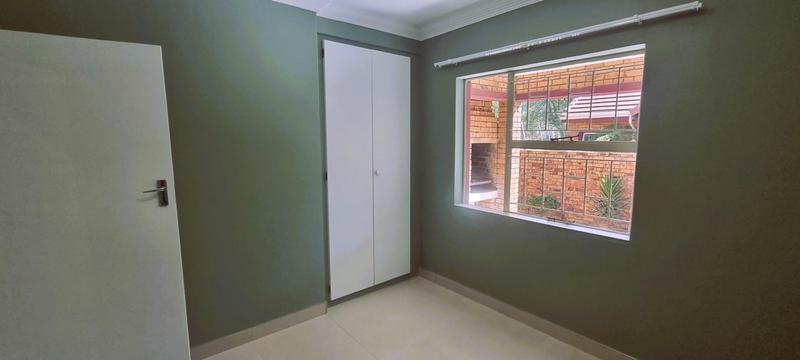 2 Bedroom Property for Sale in Amberfield Gauteng