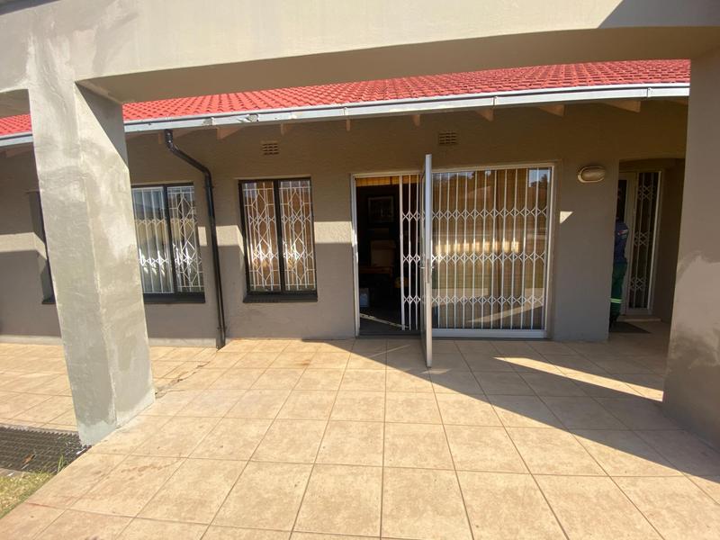 To Let commercial Property for Rent in Florida Park Gauteng