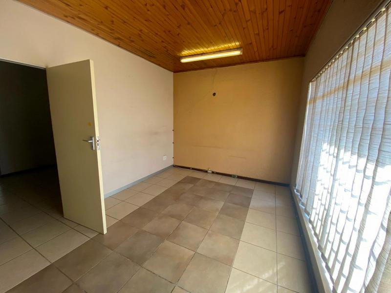 To Let commercial Property for Rent in Florida Park Gauteng