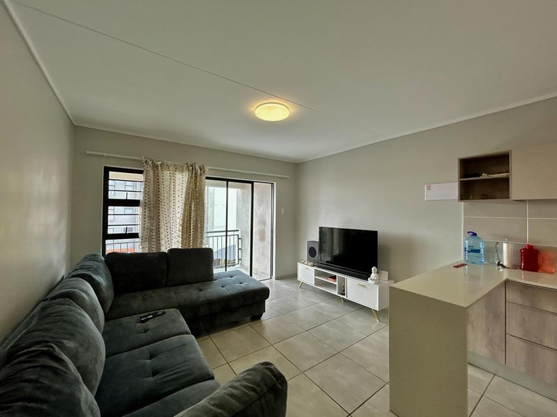 To Let 2 Bedroom Property for Rent in Amberfield Gauteng