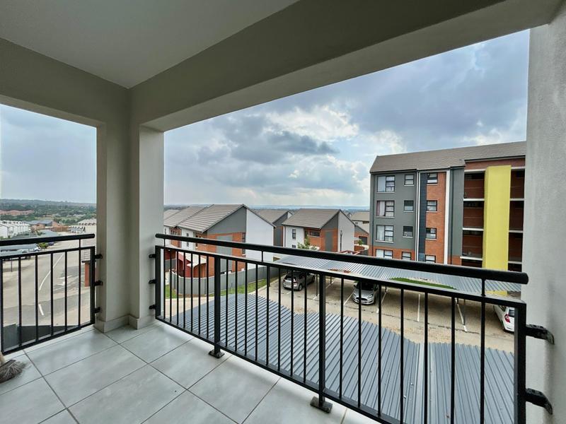 To Let 2 Bedroom Property for Rent in Amberfield Gauteng