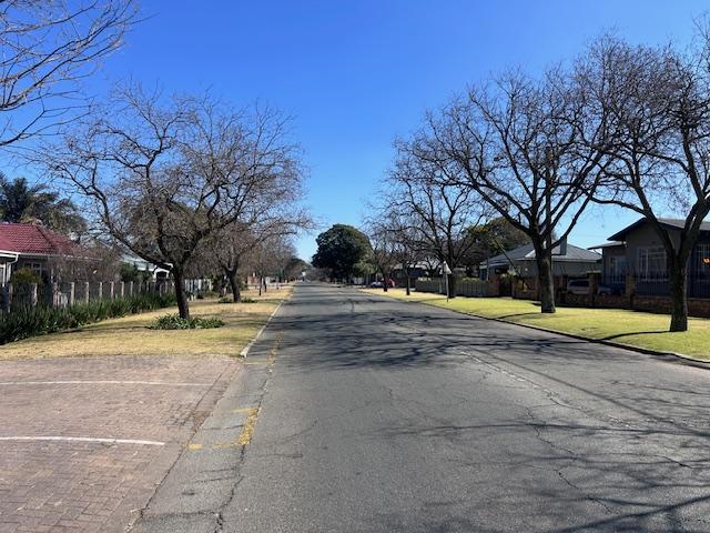 To Let commercial Property for Rent in Northmead Gauteng