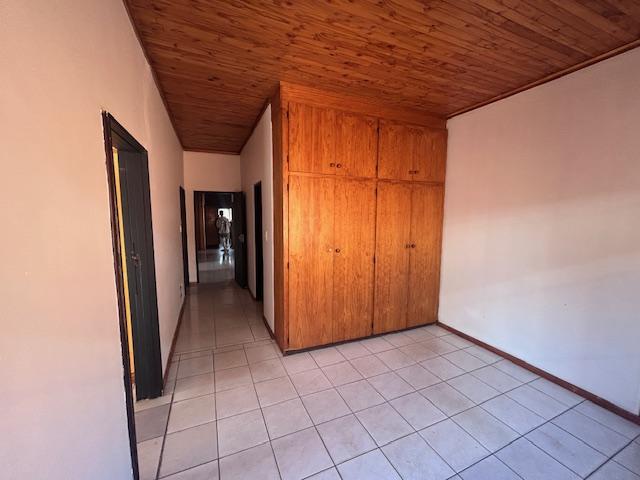4 Bedroom Property for Sale in Muckleneuk Gauteng