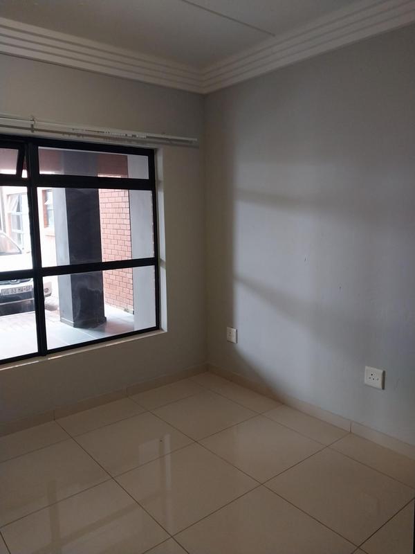 3 Bedroom Property for Sale in Eveleigh Gauteng