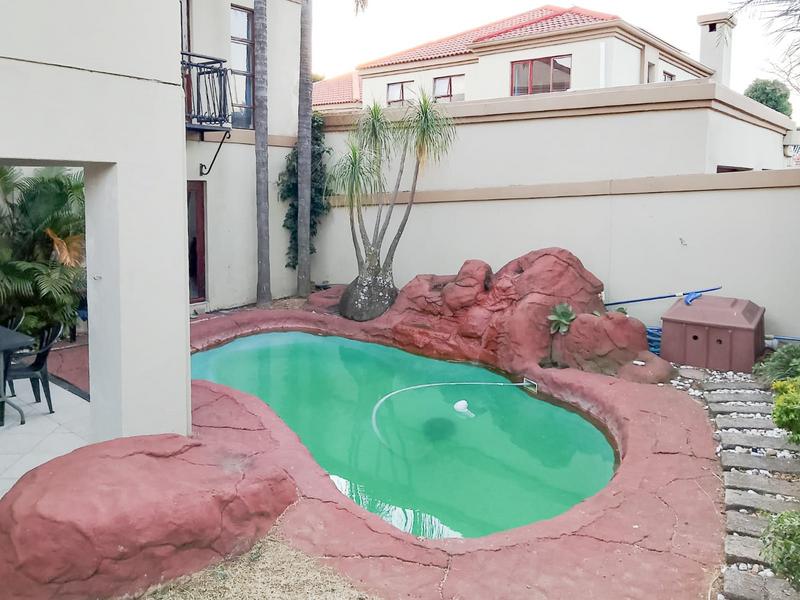 To Let 3 Bedroom Property for Rent in Sunninghill Gauteng