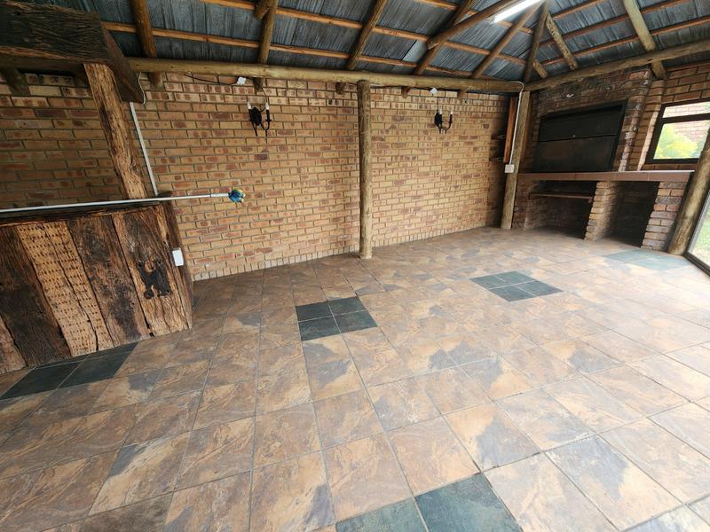 4 Bedroom Property for Sale in Sinoville Gauteng