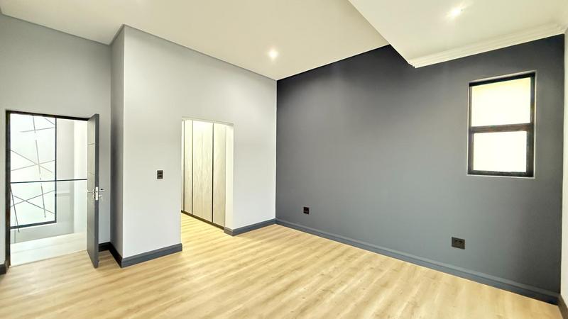 4 Bedroom Property for Sale in Fountainbrook Estate Gauteng