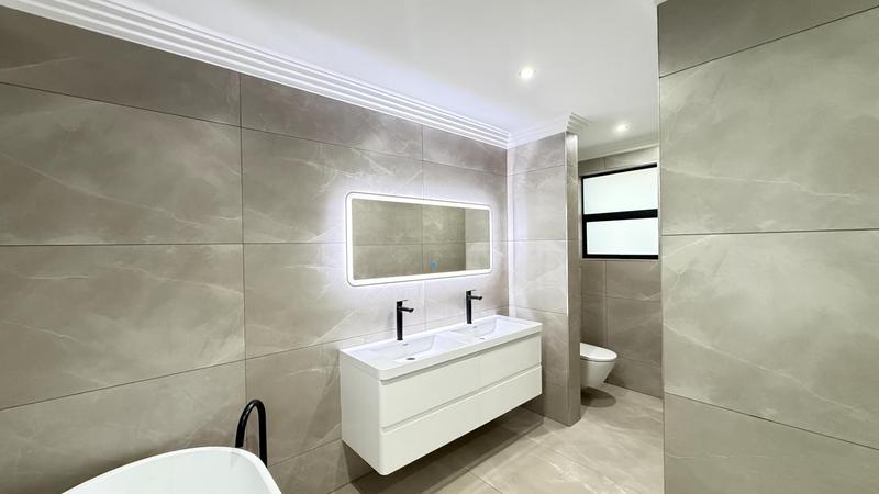 4 Bedroom Property for Sale in Fountainbrook Estate Gauteng