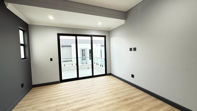 4 Bedroom Property for Sale in Fountainbrook Estate Gauteng