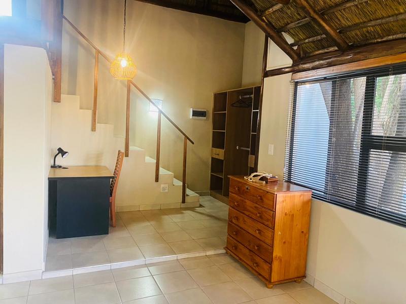 To Let 1 Bedroom Property for Rent in Farrarmere Gauteng