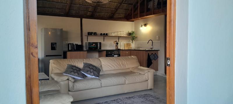 To Let 1 Bedroom Property for Rent in Farrarmere Gauteng