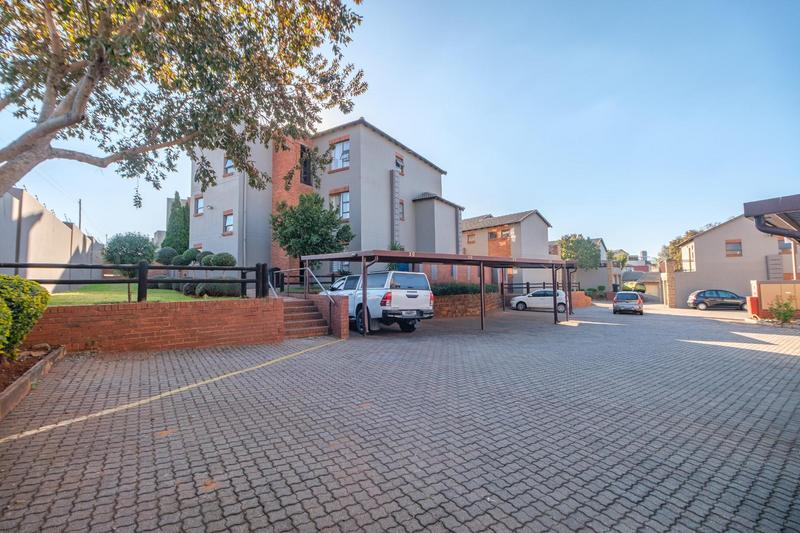 To Let 2 Bedroom Property for Rent in Sugar Bush Estate Gauteng