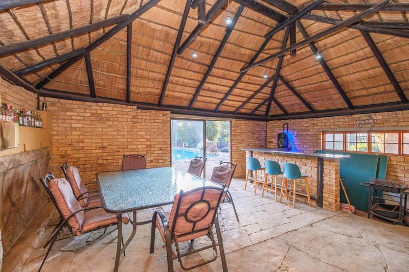 4 Bedroom Property for Sale in Rant En Dal Gauteng