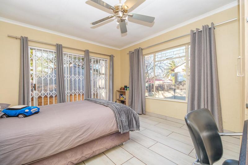 4 Bedroom Property for Sale in Rant En Dal Gauteng