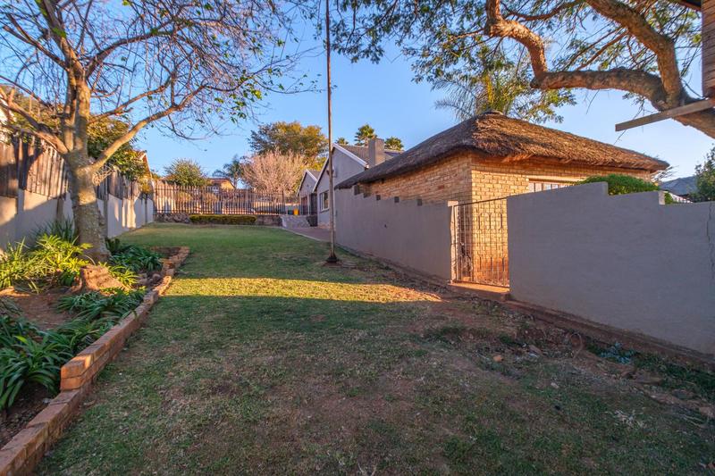 4 Bedroom Property for Sale in Rant En Dal Gauteng