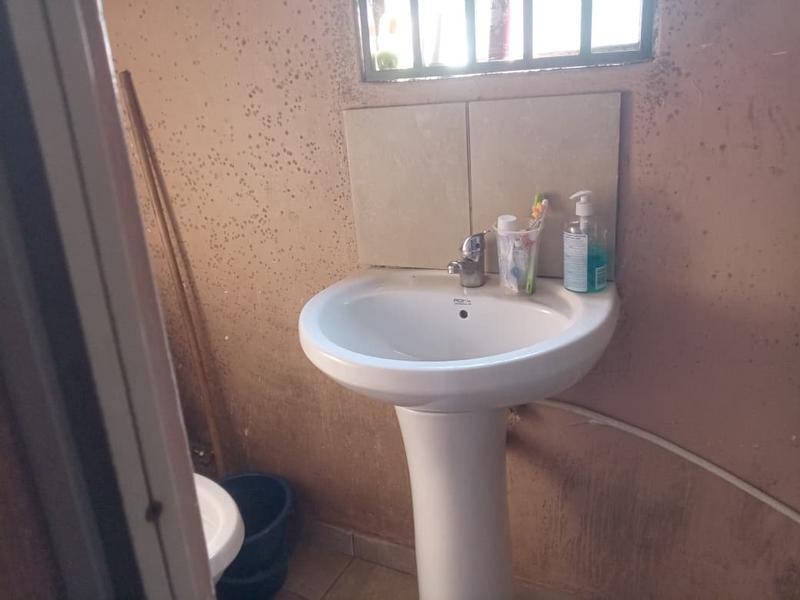12 Bedroom Property for Sale in Siluma View Gauteng